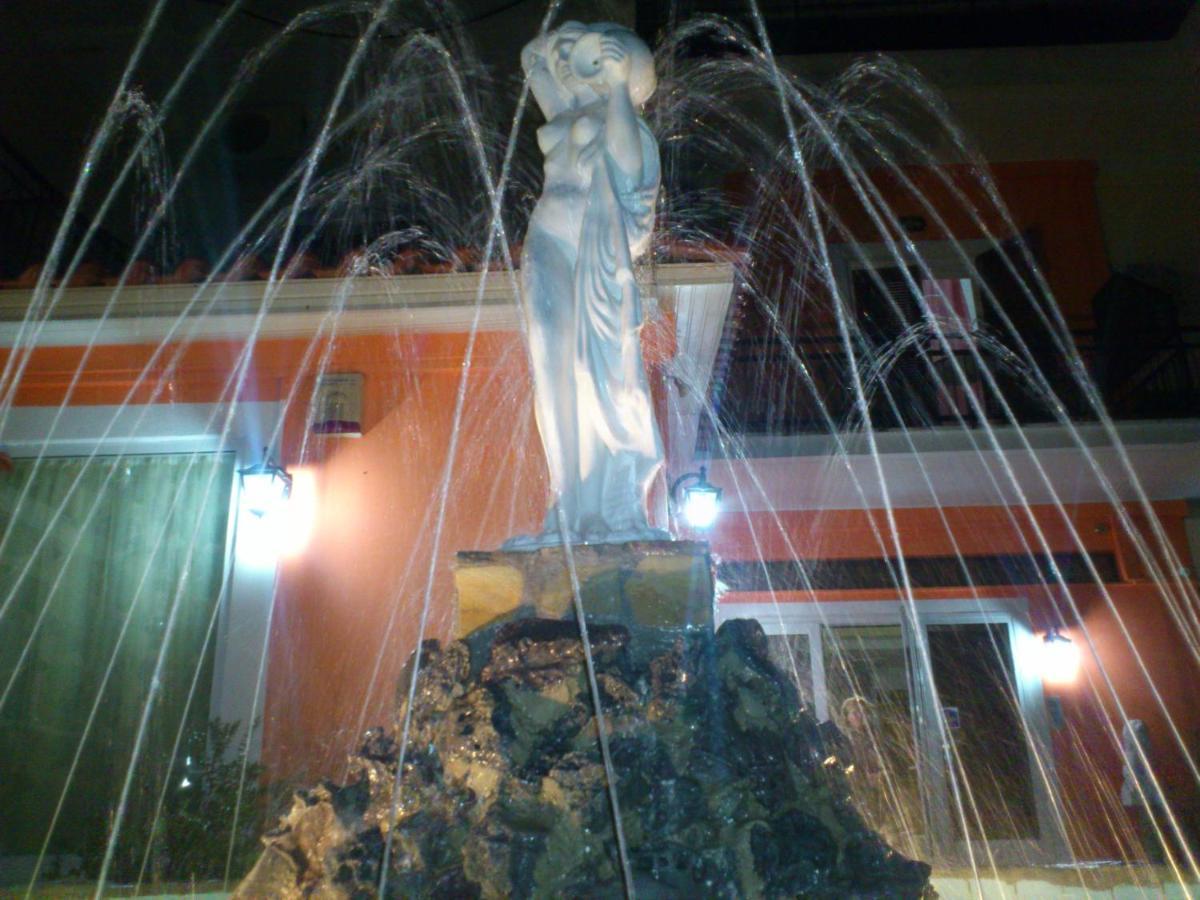 New Pantheon Hotel Kamena Vourla Exterior foto